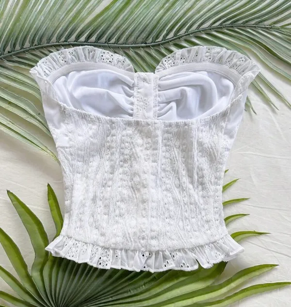 Small white strapless eyelet top - Image 2