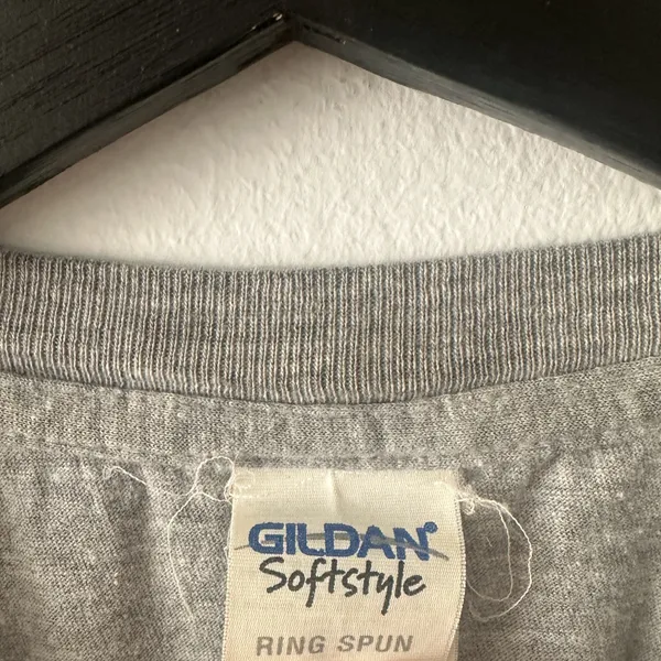 Gildan Morucci’s Walnut Creek CA Grey T-Shirt Size Medium - Image 3