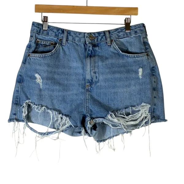 Topshop Mom Denim Shorts Light Wash Distressed Frayed Hem Jean Festival Size 6 - Image 2