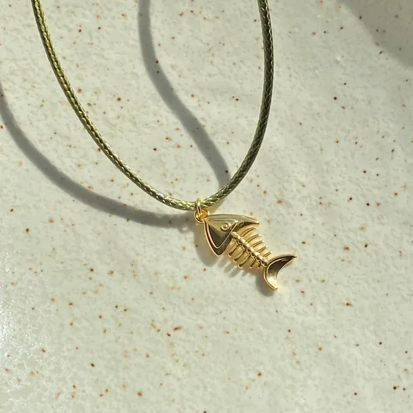 Handmade gold tone stainless steel fish boho funky chic simple necklace🌀🐟 - Image 5