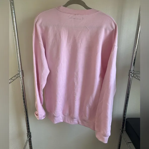 PRINCE PETER Pink Malibu Graphic Sweatshirt. - Image 10
