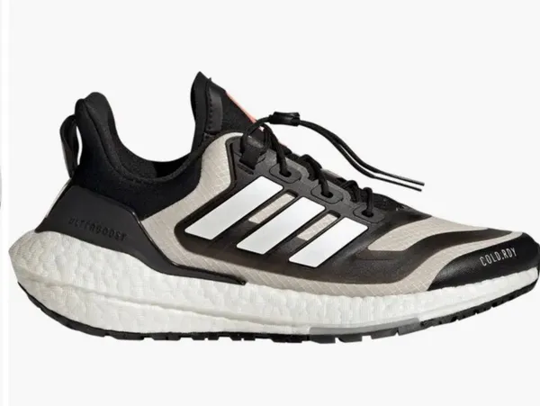 Adidas Ultraboost Shoes - Image 4