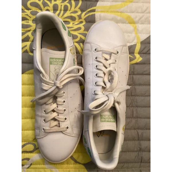 Disney x Adidas Stan Smith "Peter Pan & Tinkerbell" sneaker sz 9 - Image 4
