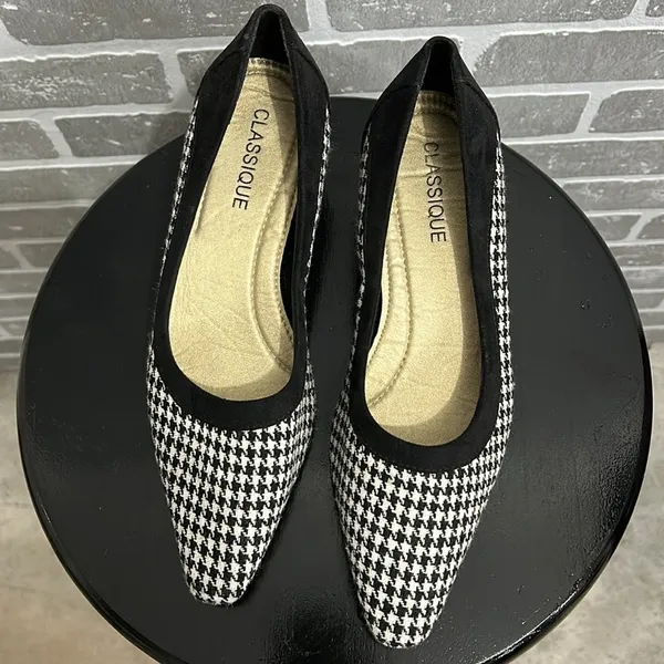 New | Classique‎ | Houndstooth Heels | Women’s Size 7M | Black Trim - Image 4