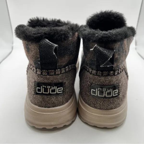 Hey Dude Denny Leo Beige Shoes Size 9 women’s ankle boots - Image 5
