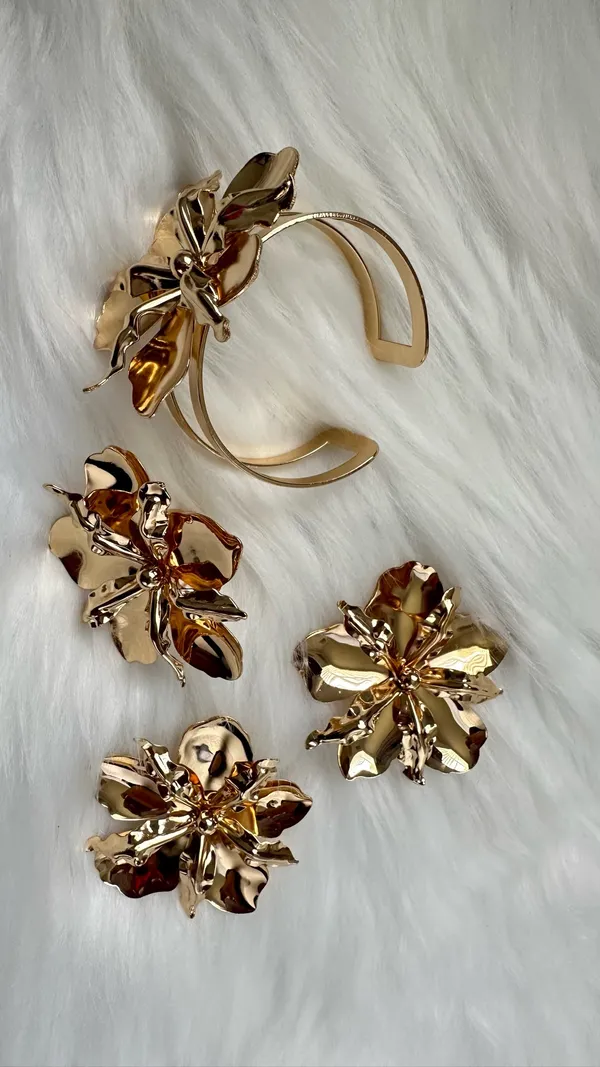 3-Piece Gold Flower Jewelry Set | Statement Earrings, Ring & Cuff Bracelet - Image 3