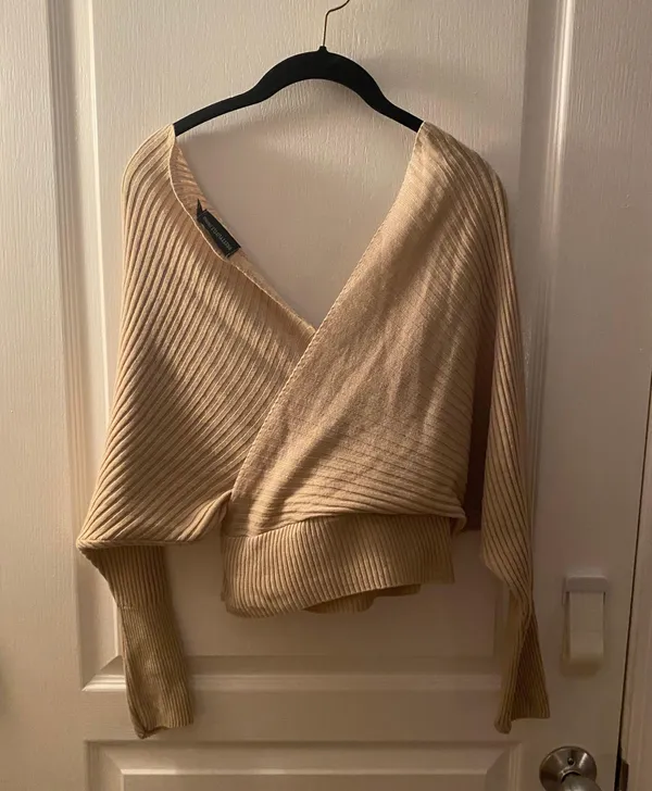 Sweater - Image 3