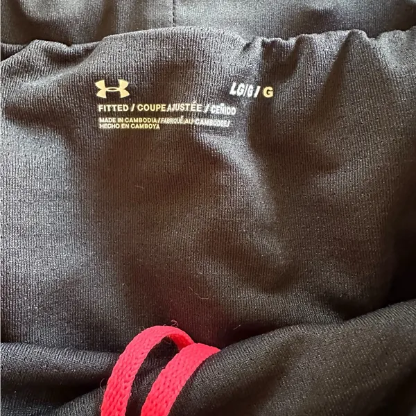 Under Armour • 7” inseam Shorts • Women’s size L NWT - Image 4