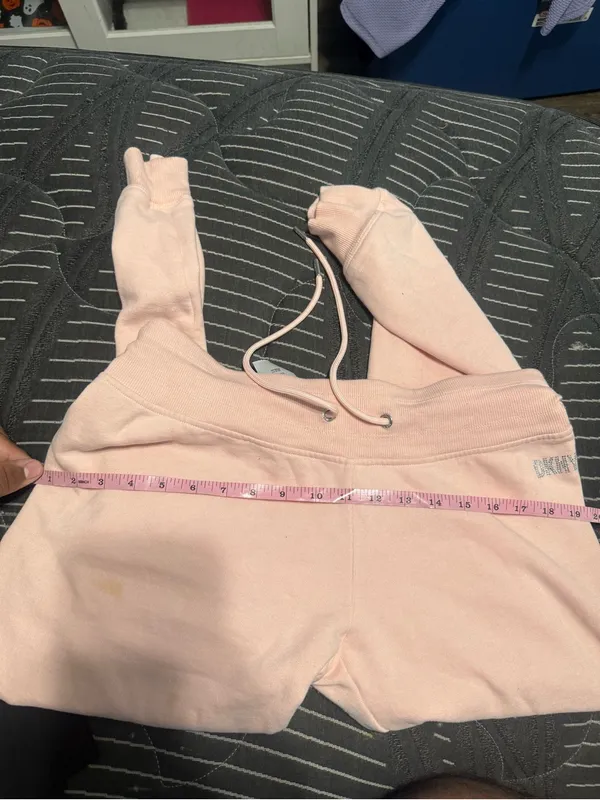 Women’s DKNY logo rhinestone drawstring sport pink jogger sweatpants size small - Image 8