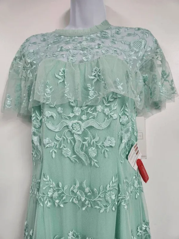 Mac Duggal  Embroidered Ruffled Cap Sleeve size 8. $298 - Image 5