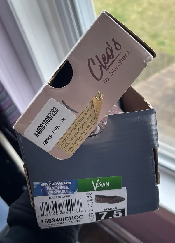 Skechers Cleo Flats - Image 2