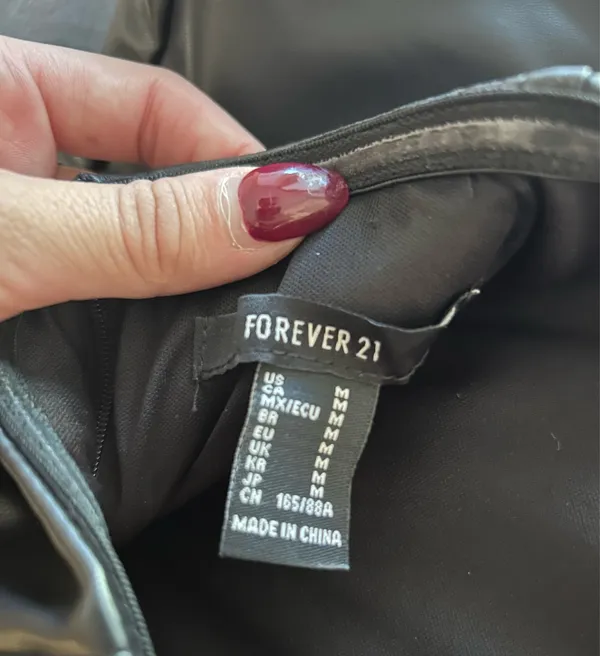 M Forever 21 Black Dress Sleeveless - Image 3