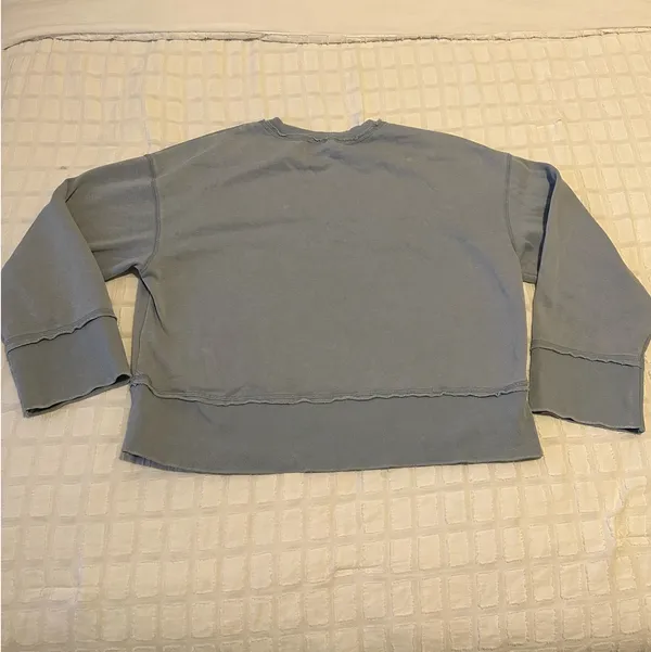H&M Light Blue Oversized Sweatshirt - Image 2