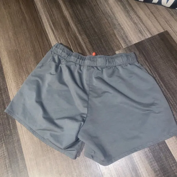 Nike Gray Athletic Shorts with Red Waistband - Image 4