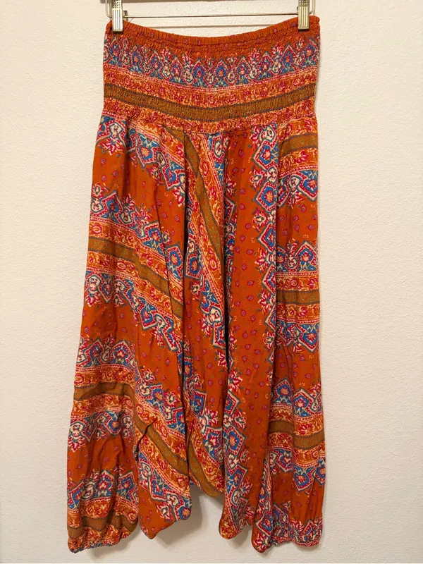Hippie Pants harrem pants, flowy and soft rayon, bohemian print, pull up, sz M/L - Image 4