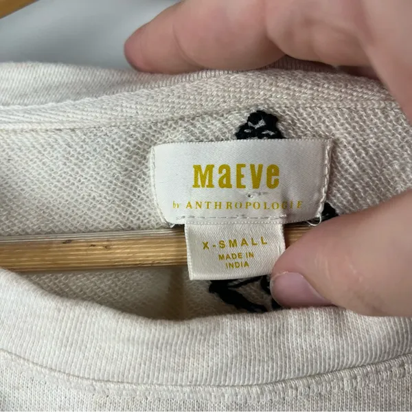 Anthropologie Maeve Embroidered Shell Short-Sleeve Sweatshirt size XS - Image 5