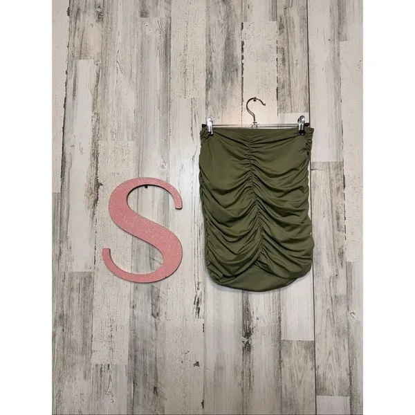 Olive Green Ruched Crop Top & Skirt Set Size Small 2-Piece Matching Outfit - Image 9