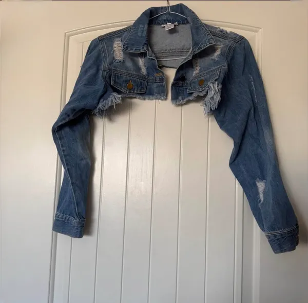 EXTREMELY RARE Y2K Distressed Denim Bolero Jacket 💙 Viral Pinterest Fairy Grunge Crop - Image 3