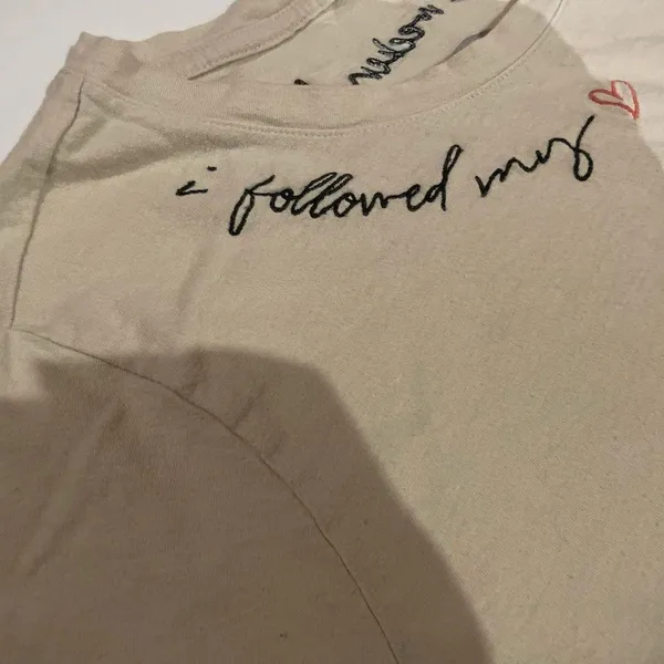 Old Navy- I followed my heart It lead me to the weekend T Shirt - Image 4