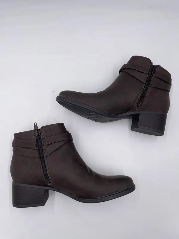 Naturalizer Kallista Bootie Size 7.5 Chocolate Brown Faux Leather Block Heel - Image 10