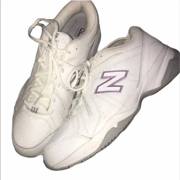 New Balance 619 cross training sneakers - Image 2
