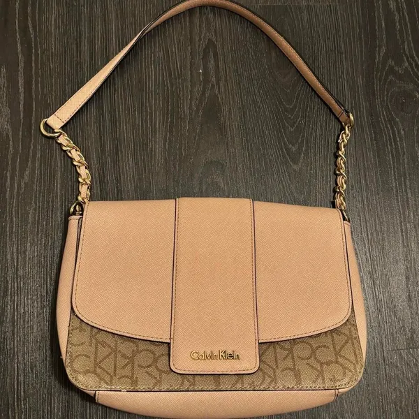 Calvin Klein Vintage Pink Leather Shoulder Purse Handbag w Metal Detail Strap - Image 3