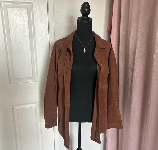 Brown corduroy long sleeve button up jacket Size M - Image 2