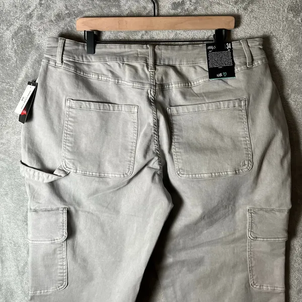 Lularoe Utility Cargo Pants Size 34 Gray Stretchy Twill Roll Up Cuffs‎ New - Image 4
