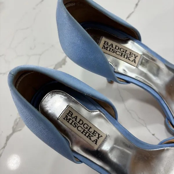 Badgley Mischka Heels Womens Size 8.5 Light Blue Salsa Vansat Formal Wear - Image 4
