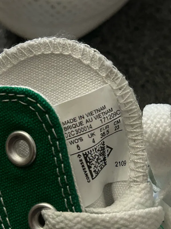 Converse Chuck Taylor High-Top - Image 4