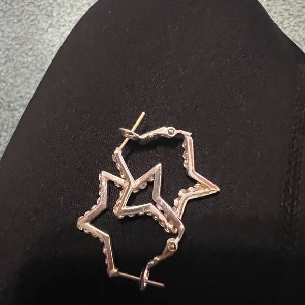 Star - Image 2