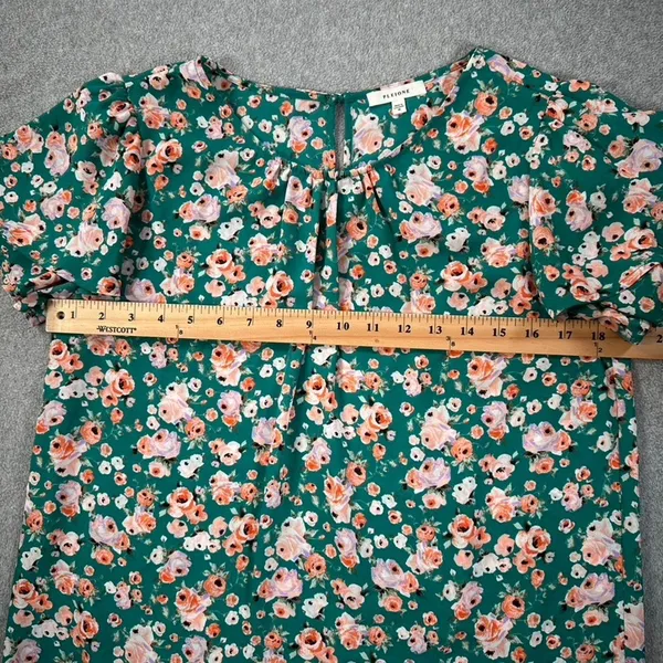 Pleione Green Floral Tiered Flutter Sleeve Blouse Women's Medium Round Neck - Image 7