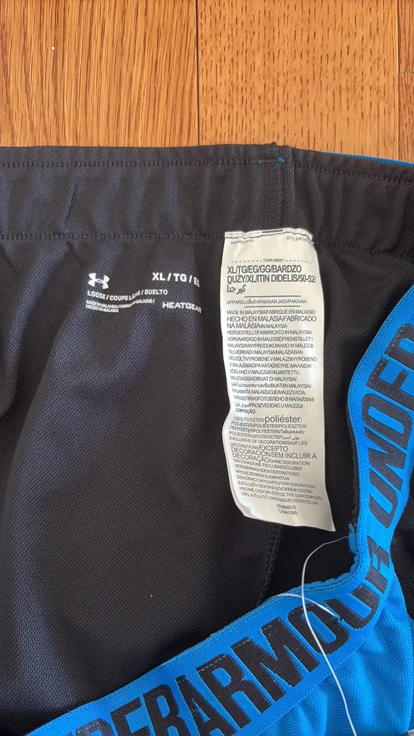 Under Armour Shorts - Image 6