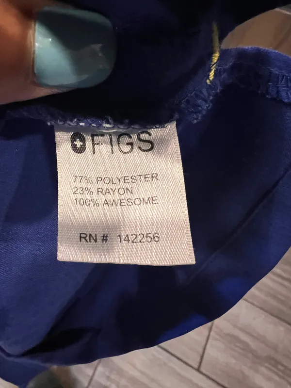 FIGS Sz XL Scrub Top! No :( - Image 4
