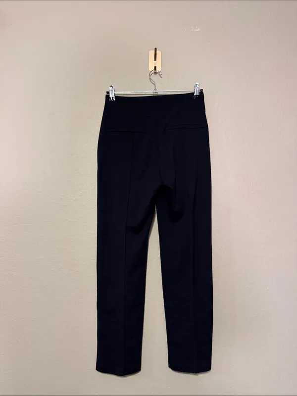 Athleta Eastbound Straight Leg Pants size 4 Black - Image 5