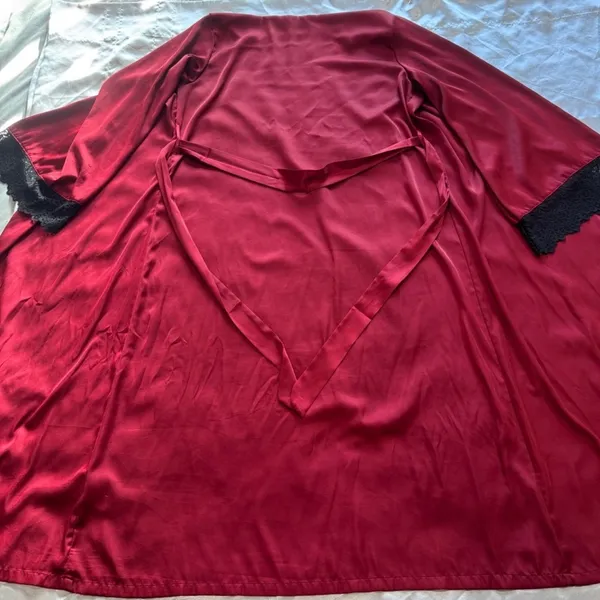 Satin Robe with Lace Trim Red Size M - Image 11