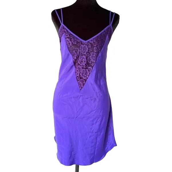 Vintage Purple VS Gold Label Deep V Lace Slip Dress Dark Fairy Whimsigoth 90s - Image 6