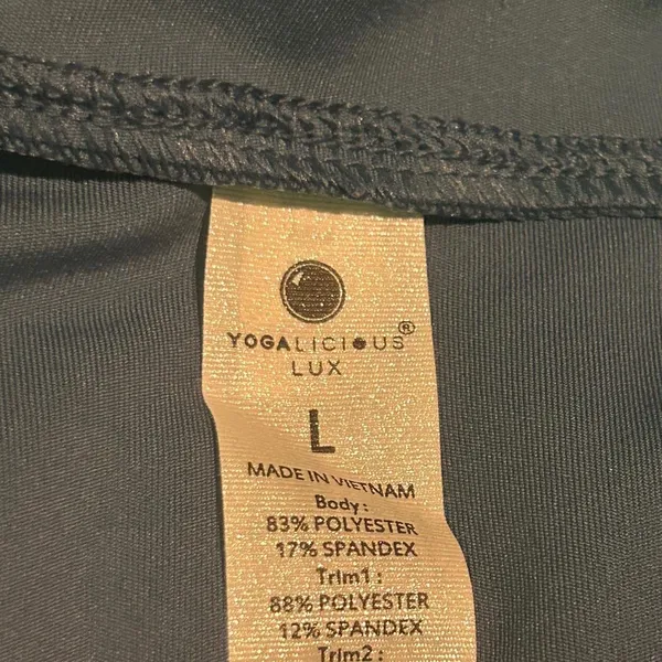 Yoga Licious Lightweight Athletic Zip-Up Jacket - Image 5