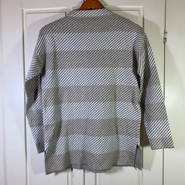 Rachel Zoe Grey White Striped Mock Neck Knit Sweater Tunic Side Slits XS - Image 8