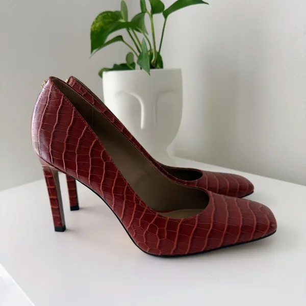 Sam Edelman Beth Cinnamon Croc Embossed Leather Square Toe Stiletto Heels 8 - Image 5