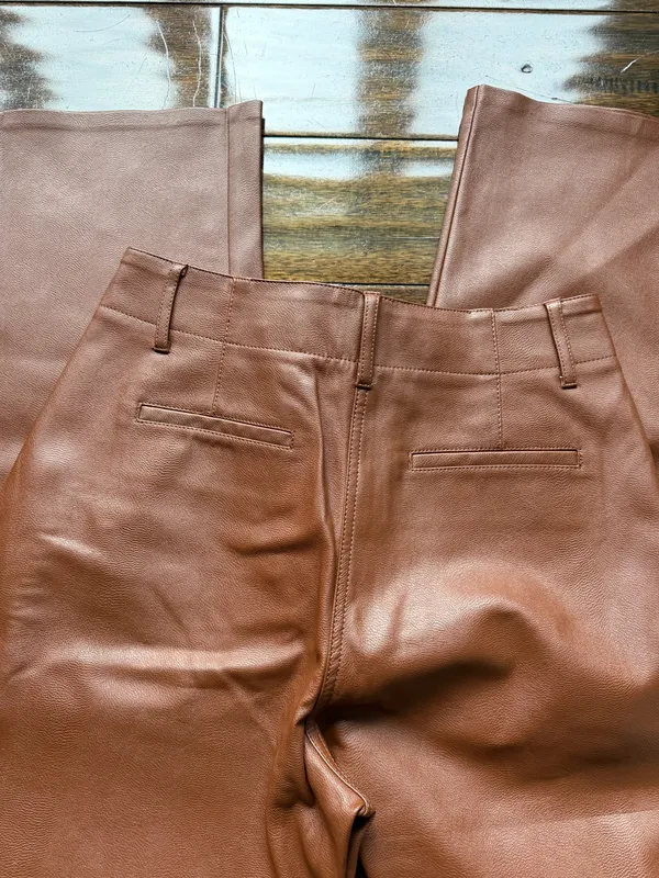 Aritzia Wilfred Free Faux Leather Pants - Image 3