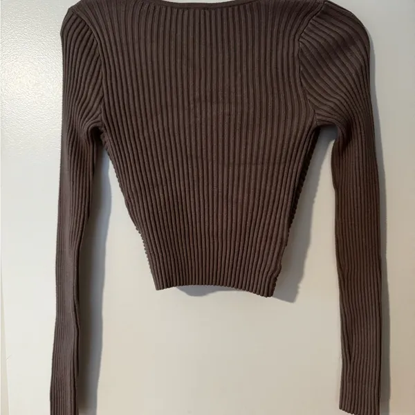 Abercrombie & Fitch Soft AF Collection Brown Cropped Ribbed Crossover Sweater - Image 10