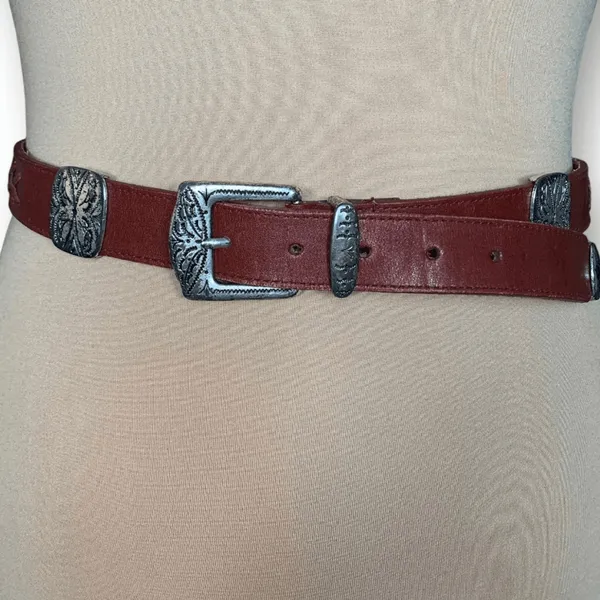 Vintage Latigo Leather Concho Belt Western Cowgirl Rodeo Ranch Brown‎ Size Large - Image 4