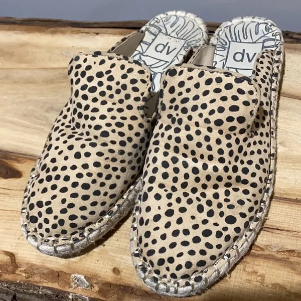 Dolce Vita giraffe print espadrilles mules A14‎ - Image 9