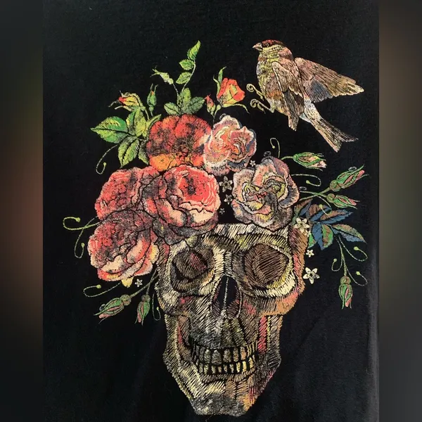 Gildan Black T-Shirt Skull Flowers Bird Dark Poe whimsy goth‎ Medium - Image 2