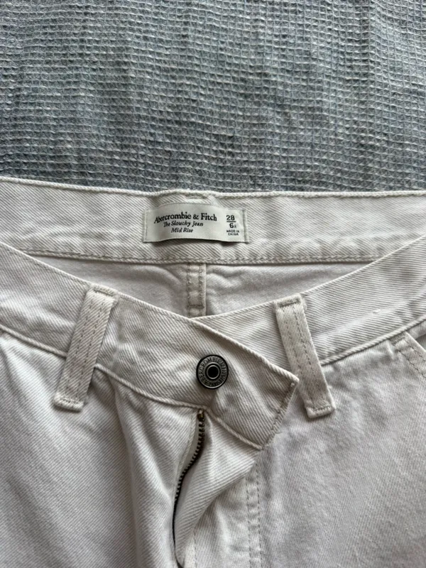 Abercrombie curve love jeans - Image 3