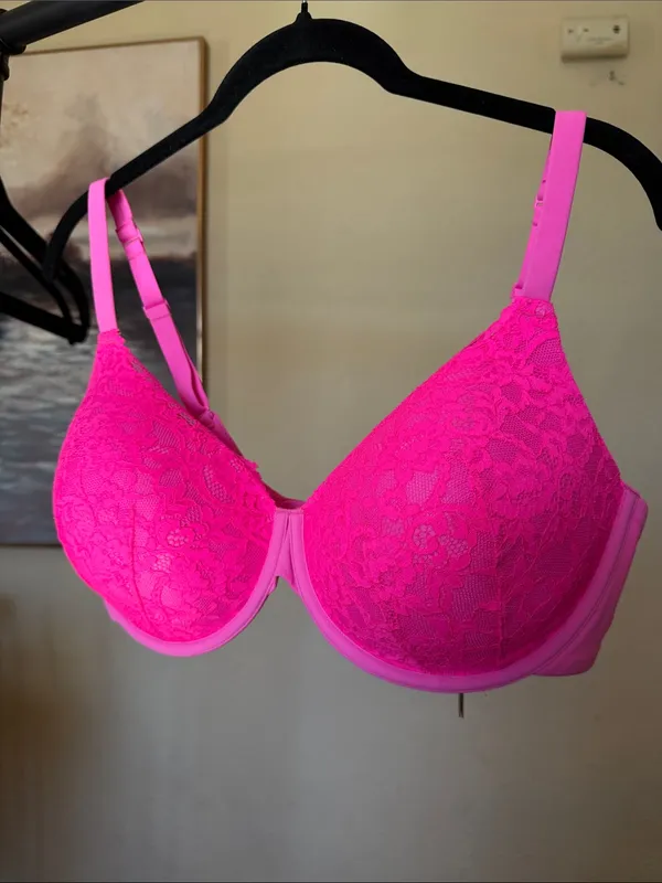 SKIMS Neon Pink Lace Underwire Bra size 38D - Image 4