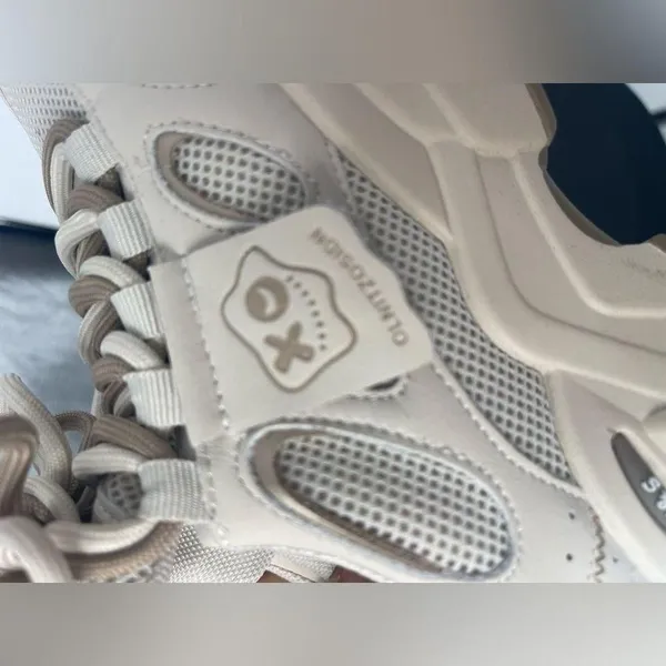 Olnitz cream sneakers size 5 1/2 cream color‎ bin 1 - Image 7