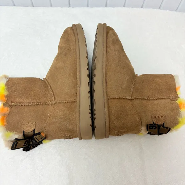 UGG CLASSIC MINI‎ BAILEY BOW PUNK PLAID CHESTNUT BOOTS Vibrant Fur Lining Size 9 - Image 7