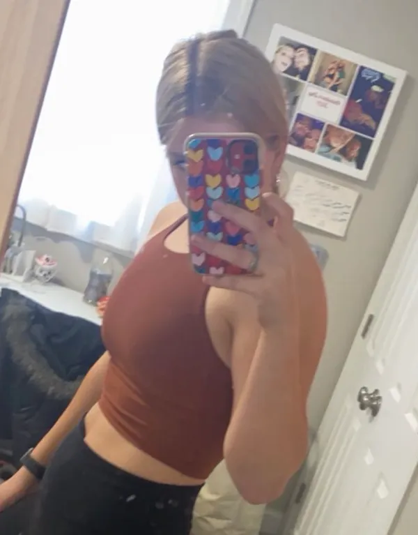Old Navy Active Tank - Image 2